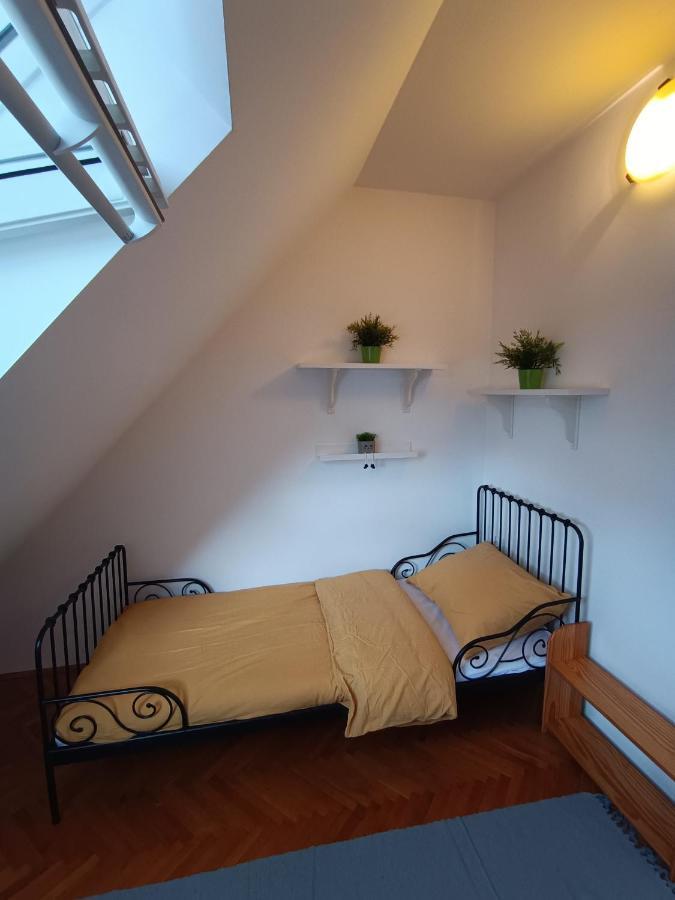 Astralis Factory Apartments- La Boum Zagreb Luaran gambar